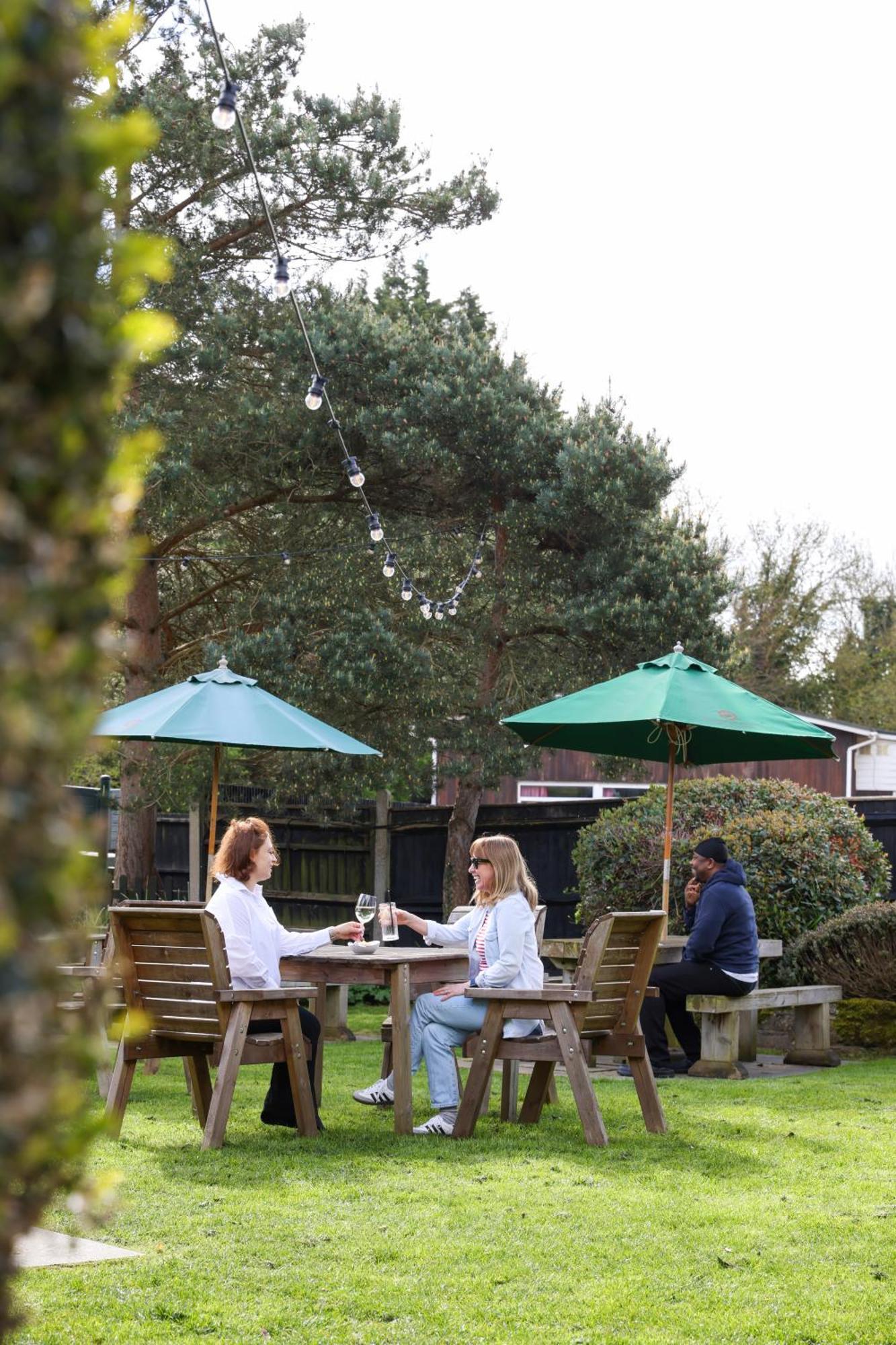 Hotel The Windmill Maidstone Esterno foto